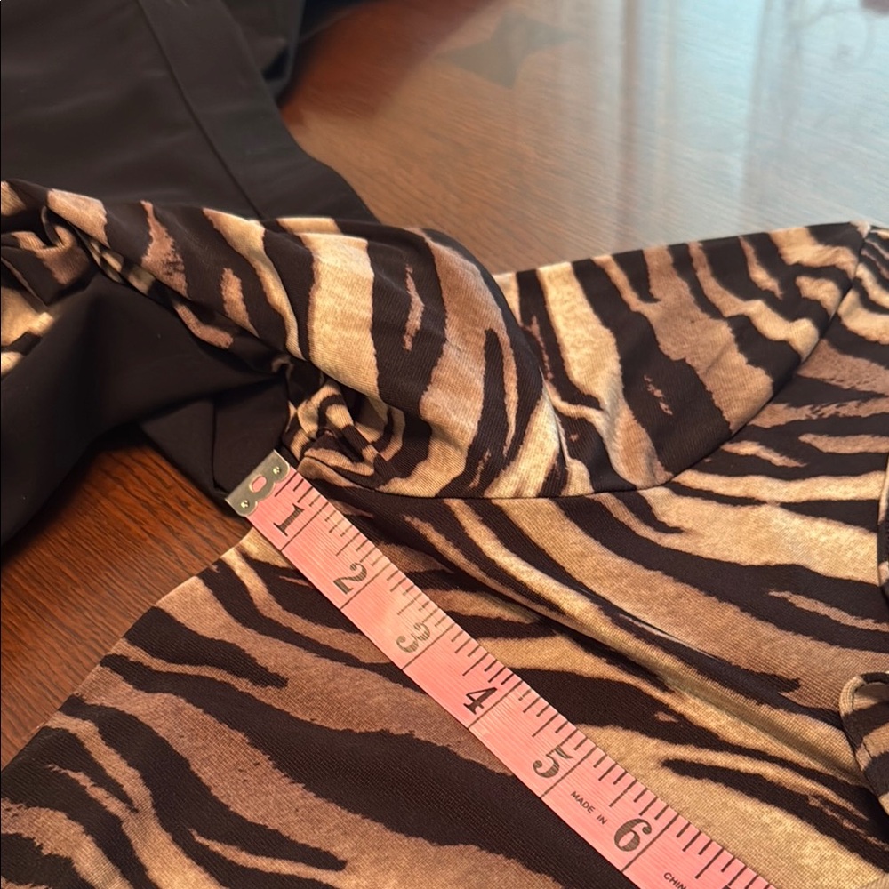 Nine West Brown Ruffled Buttoned Blouse - Picture 8 of 9